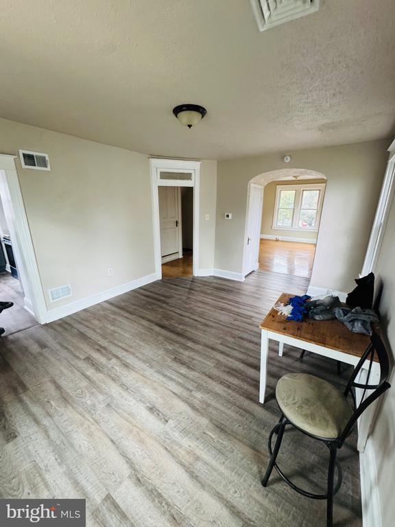 Building Photo - 3517 Rutherford St