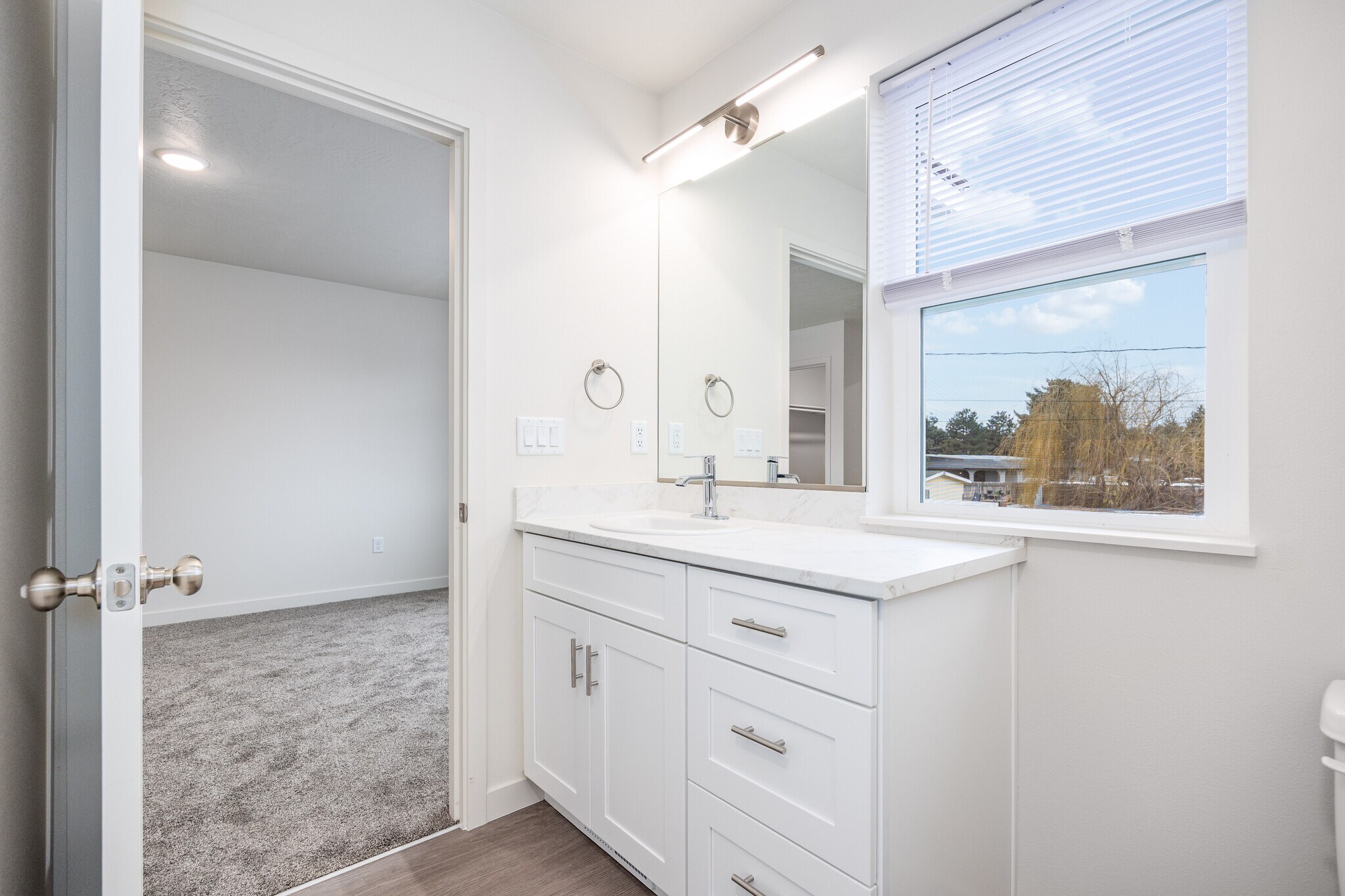 Building Photo - 20 S Volland St