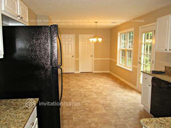 Building Photo - 3461 Glen Summit Ln