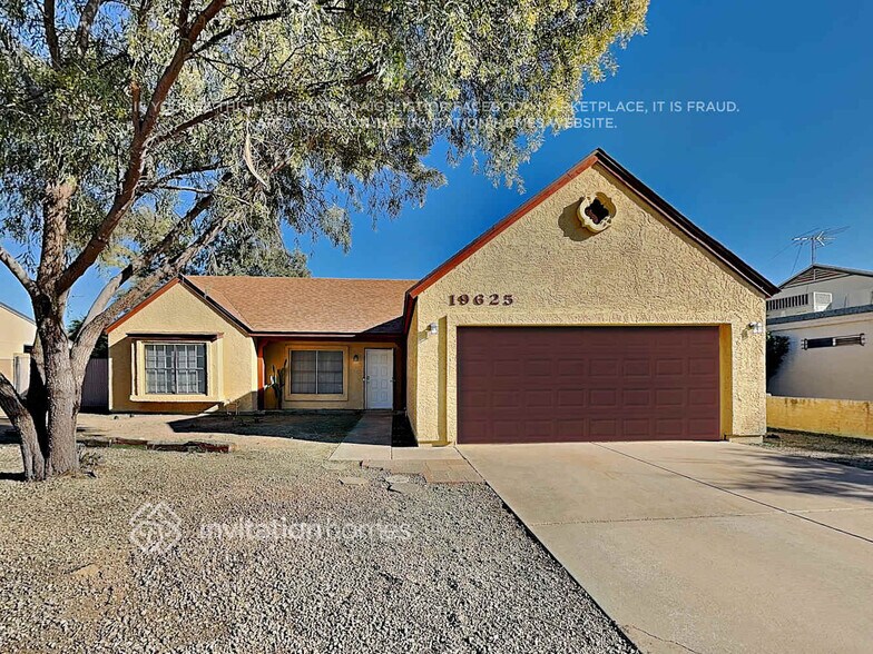 Primary Photo - 19625 N 9th St