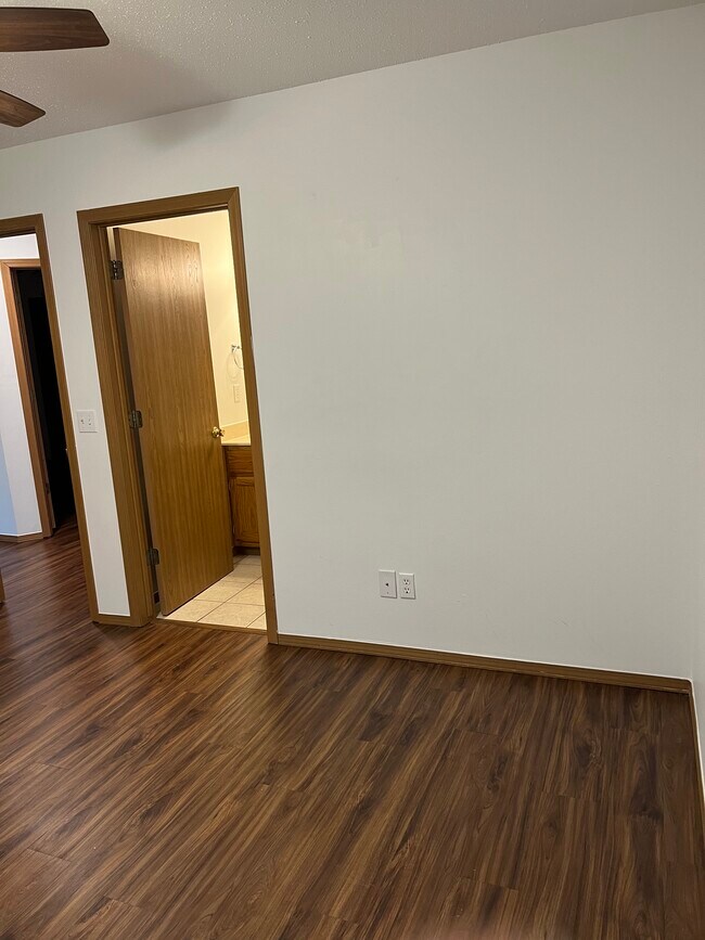 Master Bedroom - 1403 SE O St