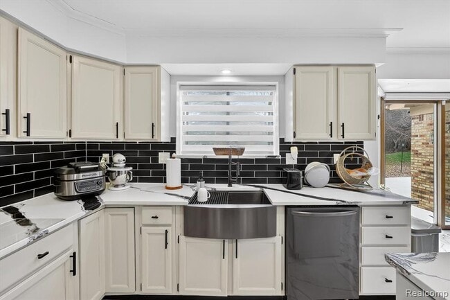 Building Photo - 29801 Deer Run