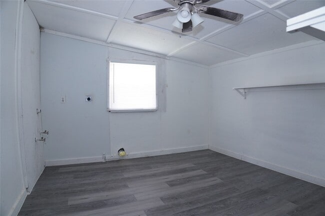 Building Photo - 6803 6th St