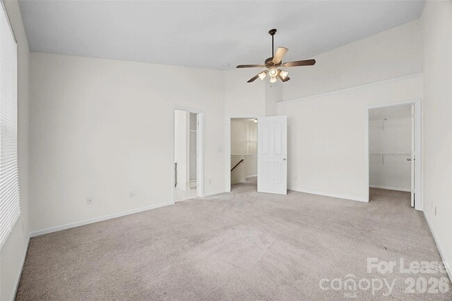 Building Photo - 7371 Laurel Valley Rd