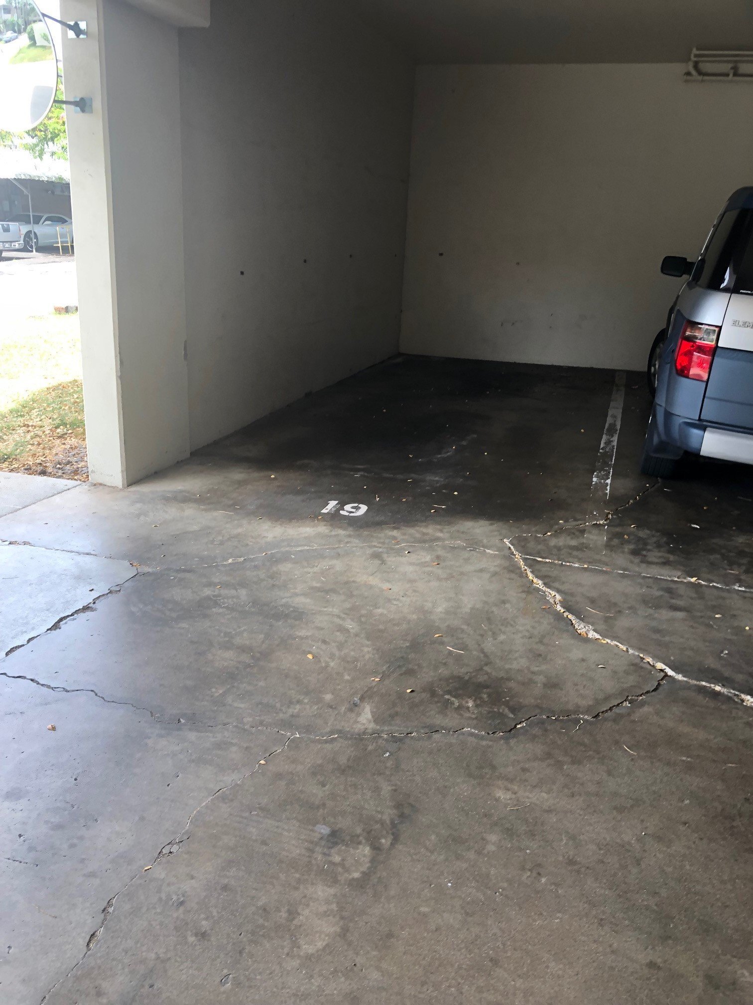 Building Photo - 1914 University Ave