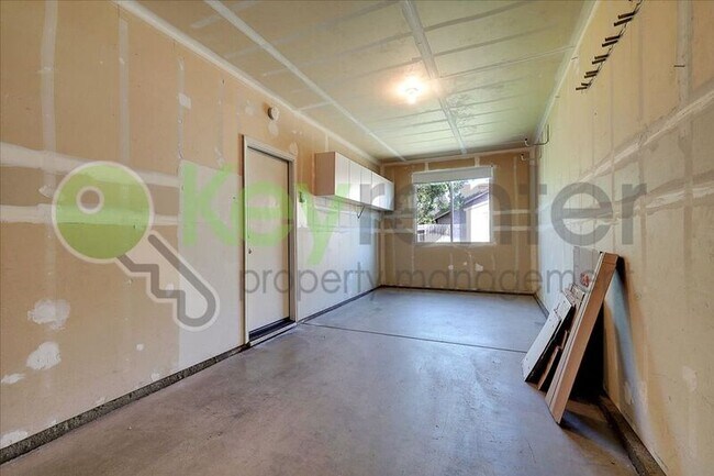 Building Photo - 5338 Brookfield Cir