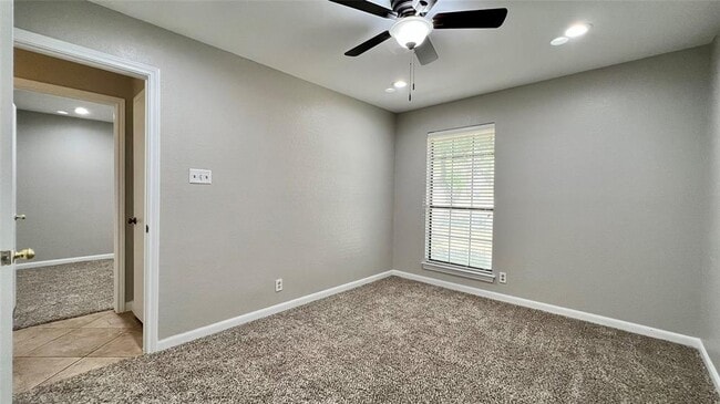 Building Photo - 5837 Secrest Dr