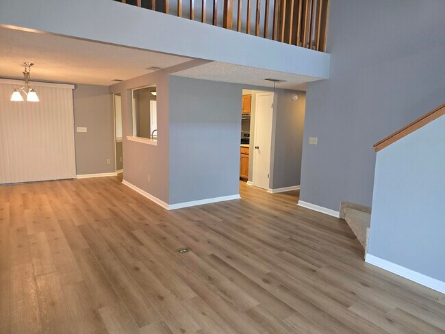 Building Photo - 3929 Balsam Dr