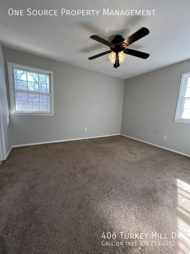 Building Photo - 406 Turkey Hill Dr