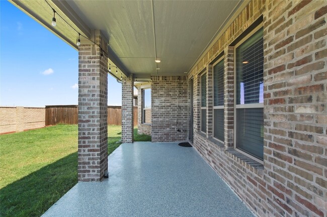 Building Photo - 3121 Sunnyside Dr