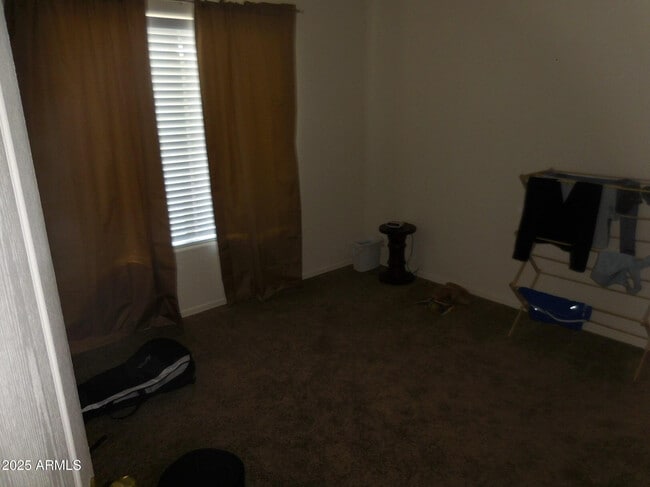 Building Photo - 2600 E Springfield Pl