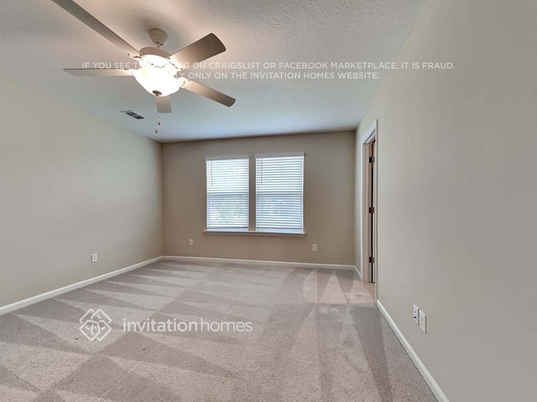 Building Photo - 13267 Shore Grass Dr