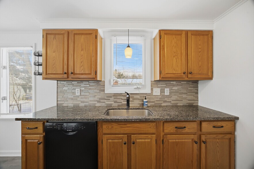 Building Photo - 406 Tarrington Rd