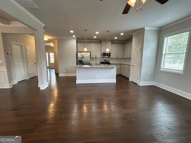 Building Photo - 4215 Cordova Ln