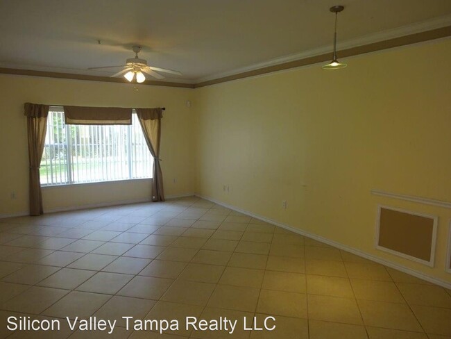 Building Photo - 4305 Bayside Village Dr