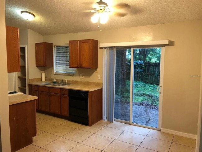 Building Photo - 2523 Alexa Ct