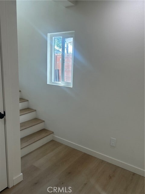 Building Photo - 2721 W Olive Ave