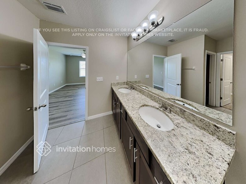 Building Photo - 4018 Willow Branch Pl