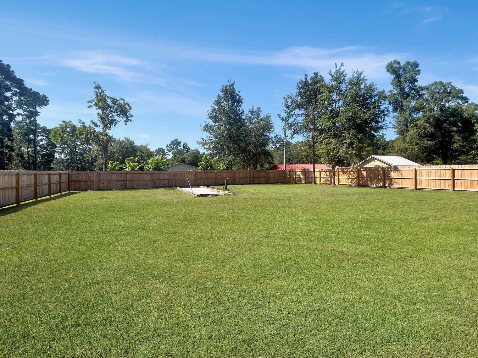 Building Photo - 501 W 9th St