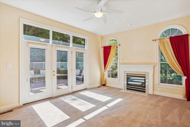 Building Photo - 8931 Falls Farm Dr