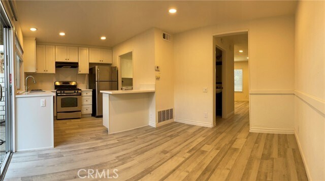 Building Photo - 21075 Lycoming St