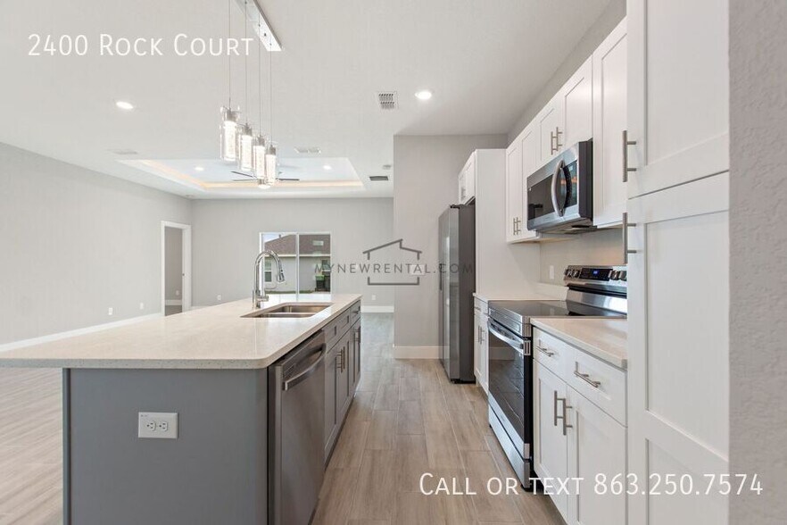 Building Photo - 2400 Rock Ct