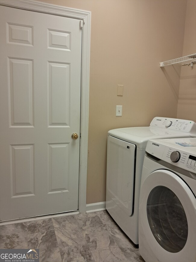Building Photo - 3505 Arbroath Dr