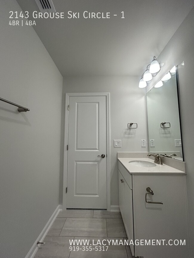 Building Photo - 2143 Grouse Ski Cir