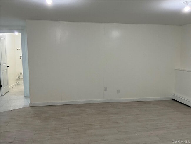 Building Photo - 3 Ehret Dr
