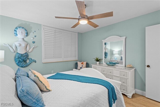 Building Photo - 9415 Gulf Shore Dr