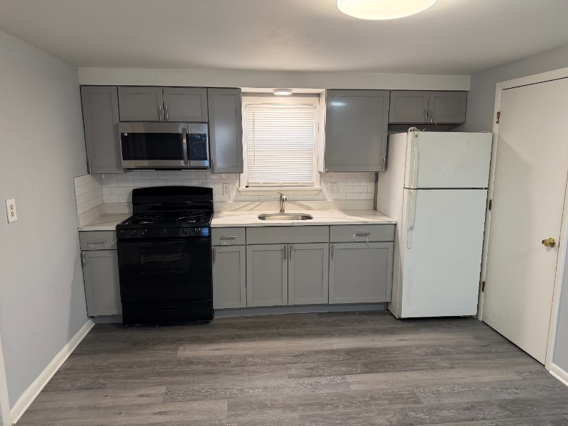 Building Photo - 506 Broad St