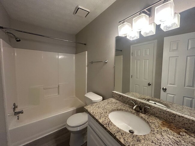 Building Photo - 681 Senoia Rd