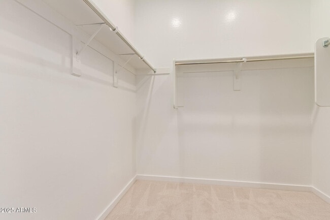 Building Photo - 14202 W Willow Ave