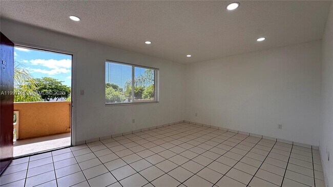 Building Photo - 8401 SW 107th Ave