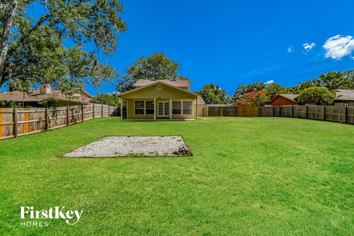 Building Photo - 8723 Bishopswood Dr