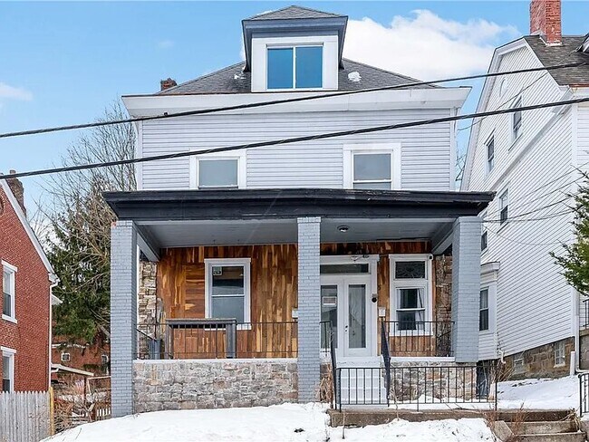 Building Photo - 317 Kearsarge St