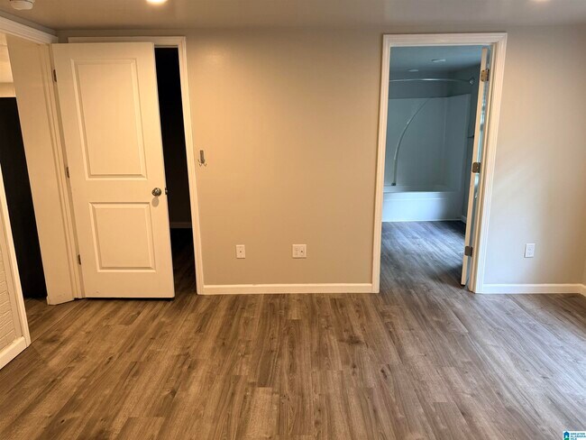 Building Photo - 8551 Griffin Ave