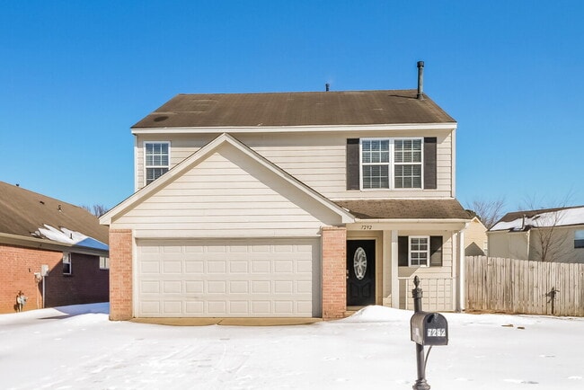 Building Photo - 7292 Green Ash Dr