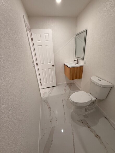 Building Photo - 10424 SW 7th St