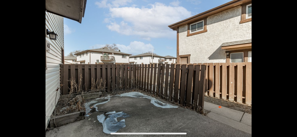 Building Photo - 6406 83rd Ct N