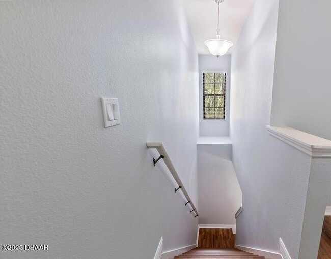 Building Photo - 125 Tarracina Way