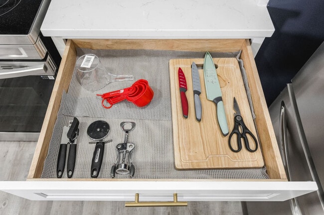 Building Photo - 1523 S East St