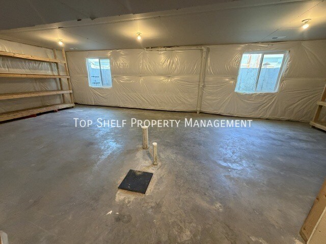 Building Photo - 3108 NW 29th St