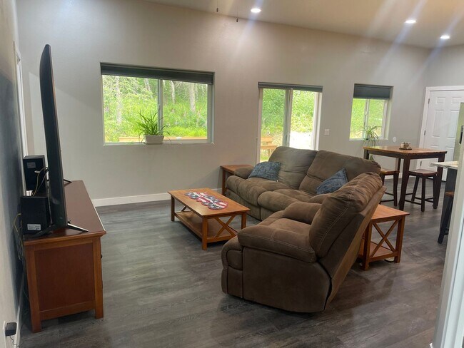 Building Photo - 8561 W Cormorant Way