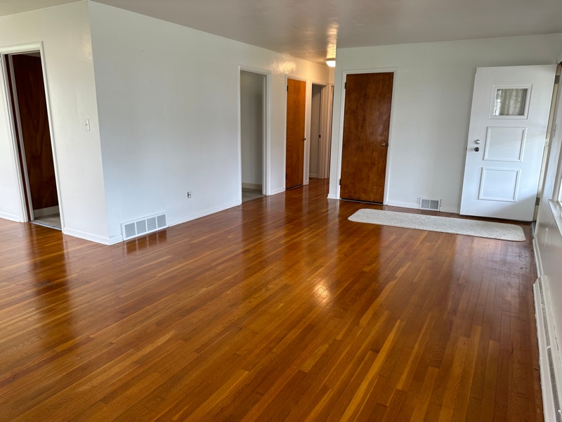 Building Photo - 622 Barmore Ave