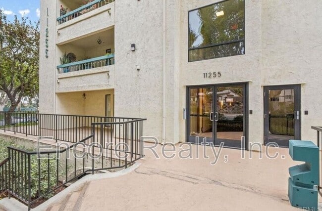 Building Photo - 11255 Tierrasanta Blvd