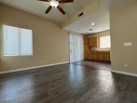 Building Photo - 6516 Raven Hall St