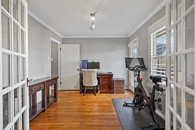 Building Photo - 7065 Freemont St