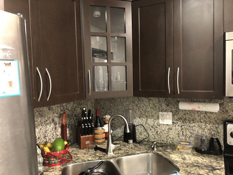 Primary Photo - 15280 SW 80th St