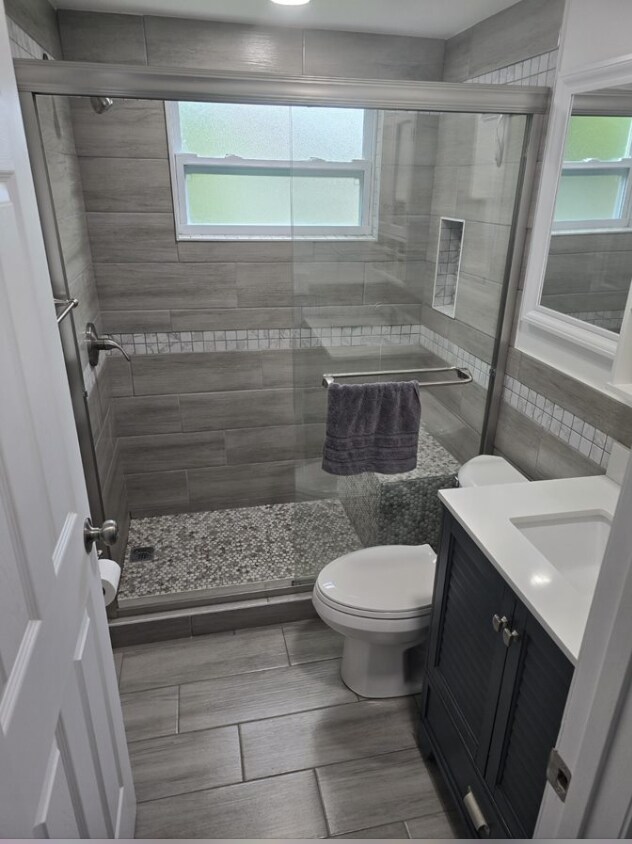 Bathroom - 1250 S Pinellas Ave